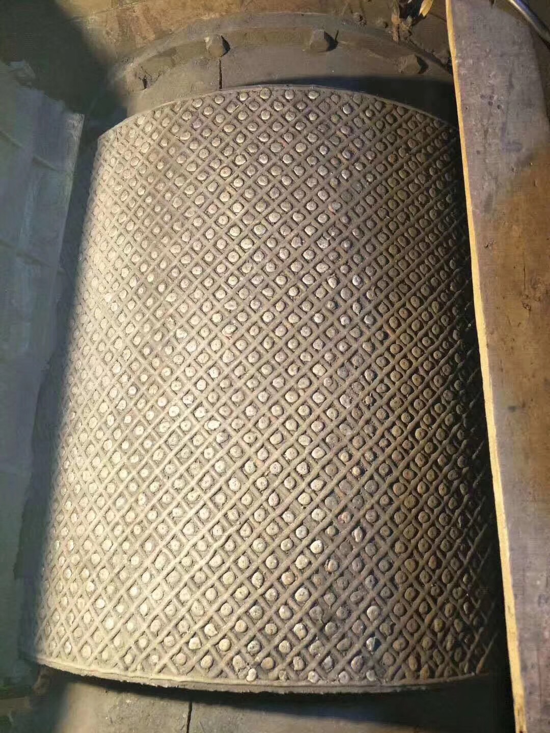 挤压辊修复2